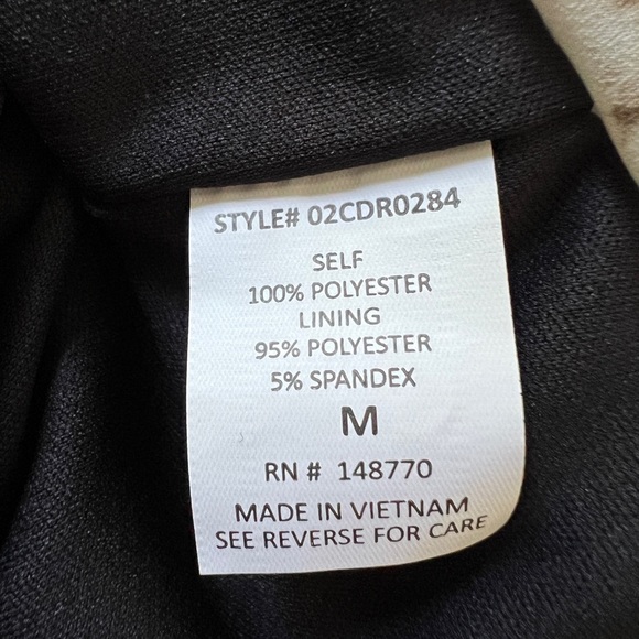 Sienna Sky maxi dress - Picture 7 of 7